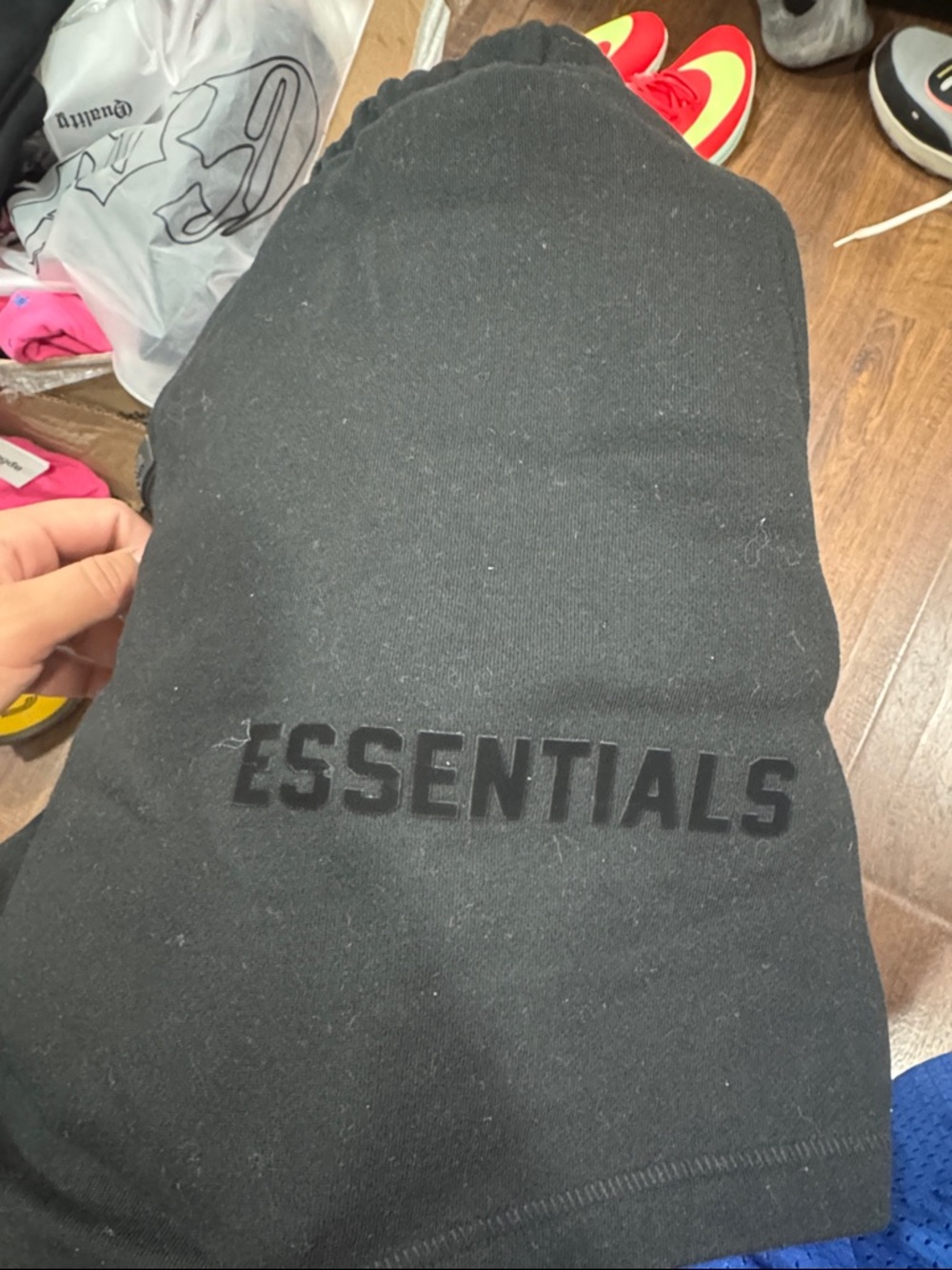 Brand New essential shorts - Picture 2 of 3